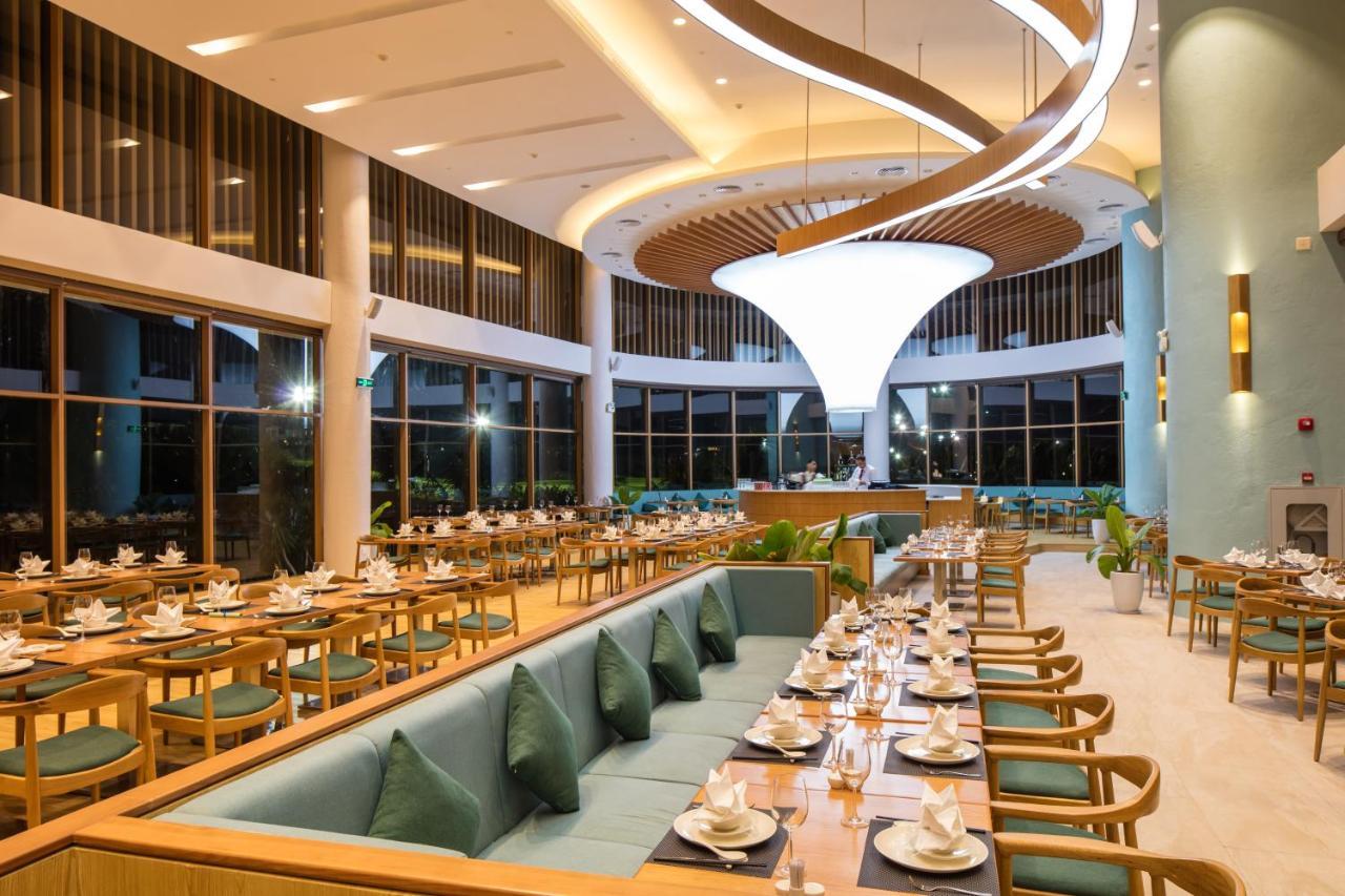 Flc City Hotel Beach Quy Nhon Esterno foto